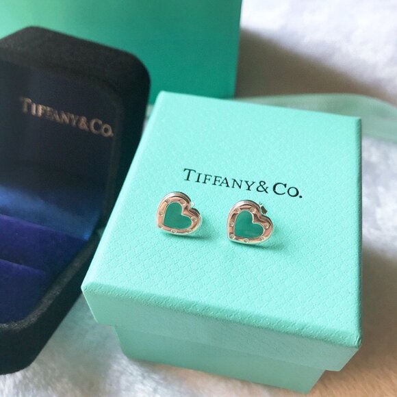 Tiffany Iconic Earrings with Unique Detailing - Picture 1 of 3